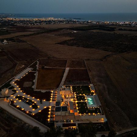 Masseria Donna Menga - The Leading Hotels Of The World Torre Lapillo Exterior foto