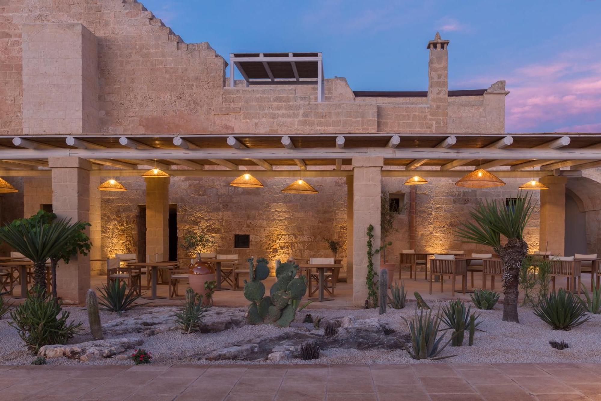 Masseria Donna Menga - The Leading Hotels Of The World Torre Lapillo Exterior foto